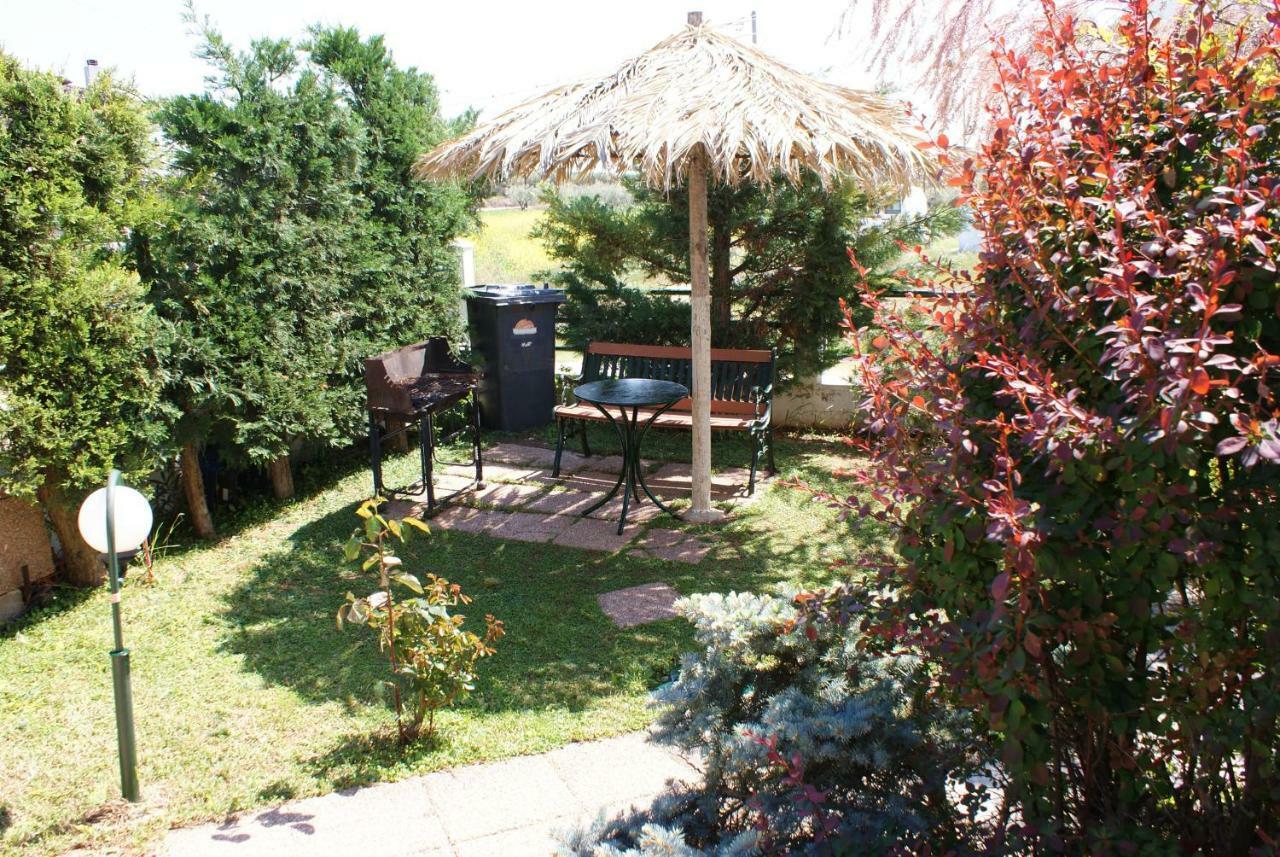 דירות ניאה מודאניה Oxana House מראה חיצוני תמונה