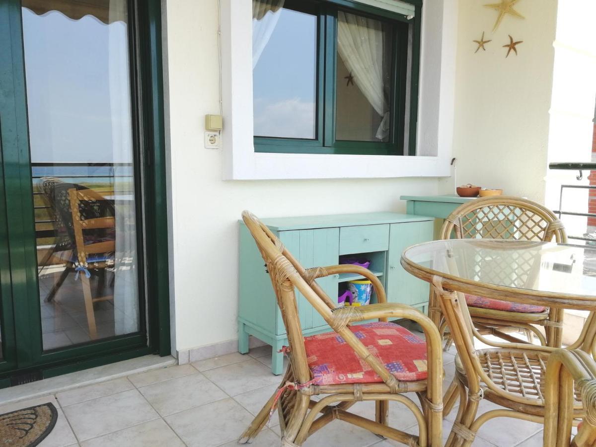 דירות ניאה מודאניה Oxana House מראה חיצוני תמונה